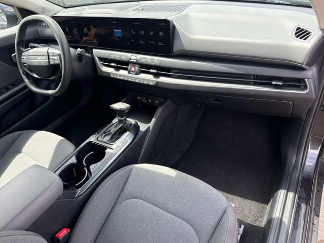Used 2025 Kia K4 FWD image 16