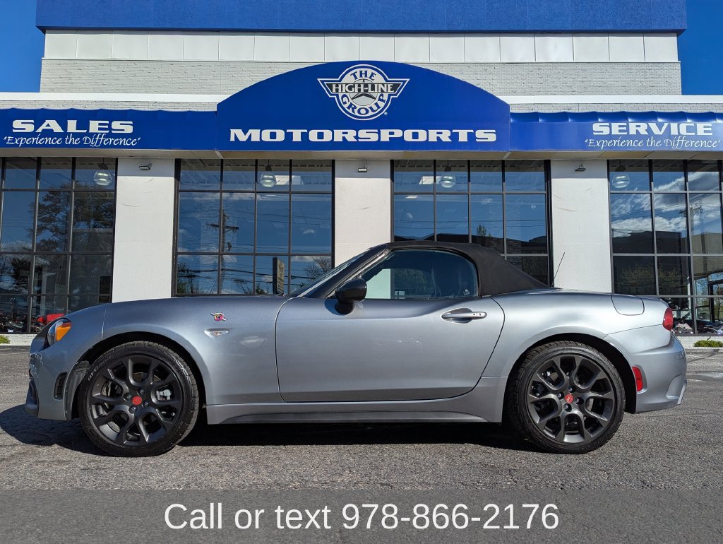 Used 2017 FIAT 124 Spider Abarth RWD image 1