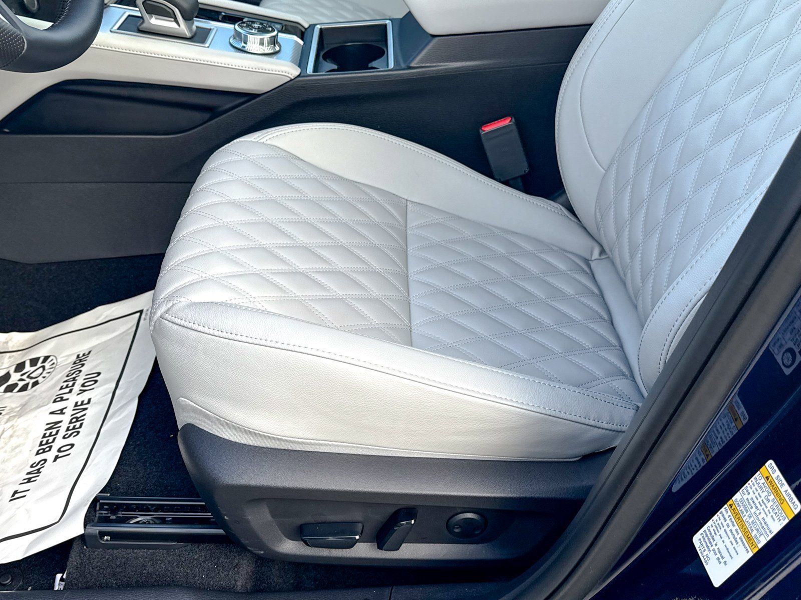 New 2025 Mitsubishi Outlander SEL image 21