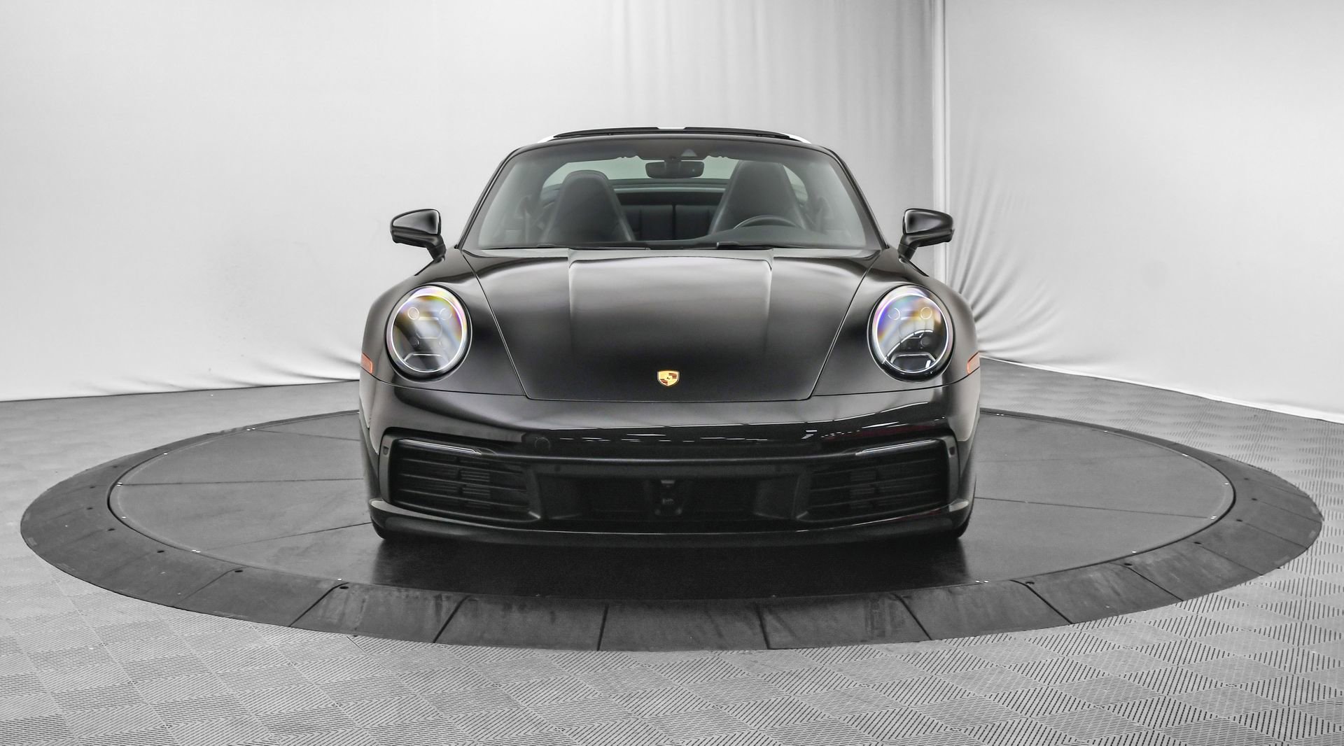 Used 2022 Porsche 911 Targa 4S image 2