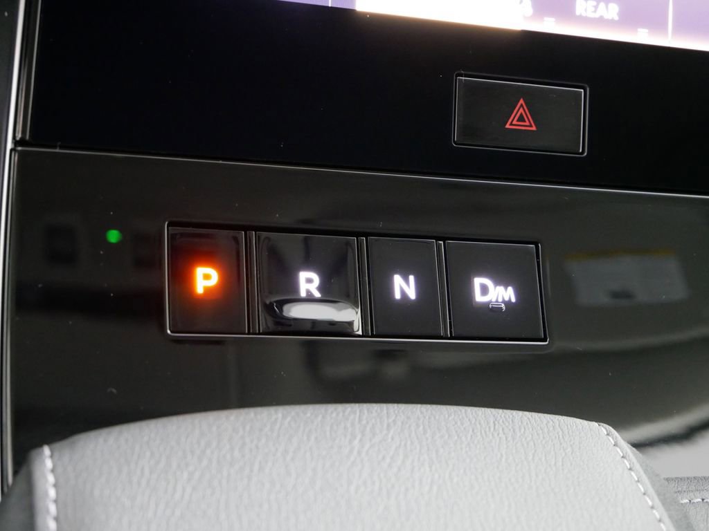 New 2025 INFINITI QX80 Luxe image 23