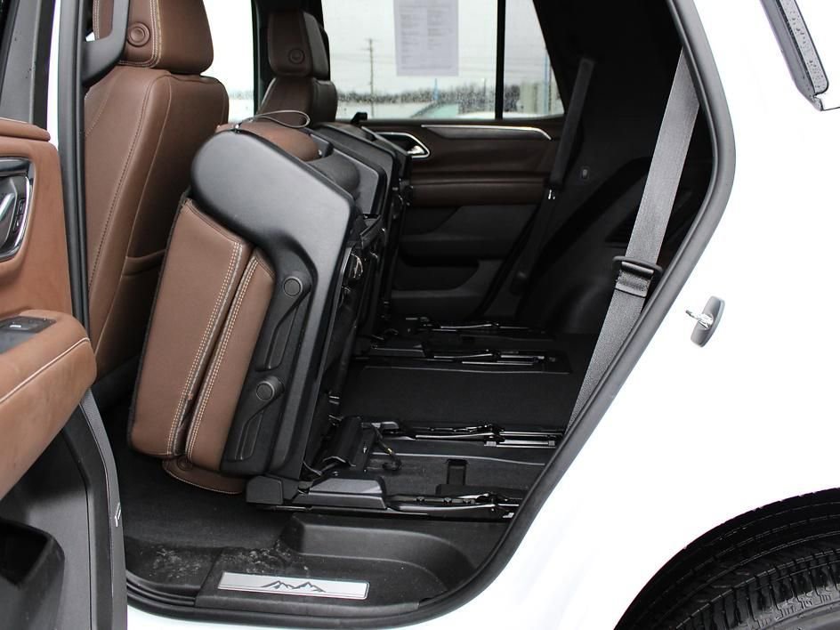 Used 2023 Chevrolet Tahoe High Country image 31