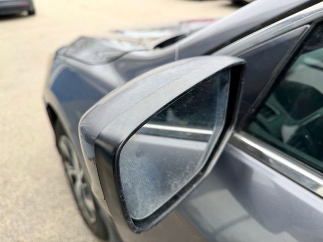 Used 2017 Honda Accord LX image 9