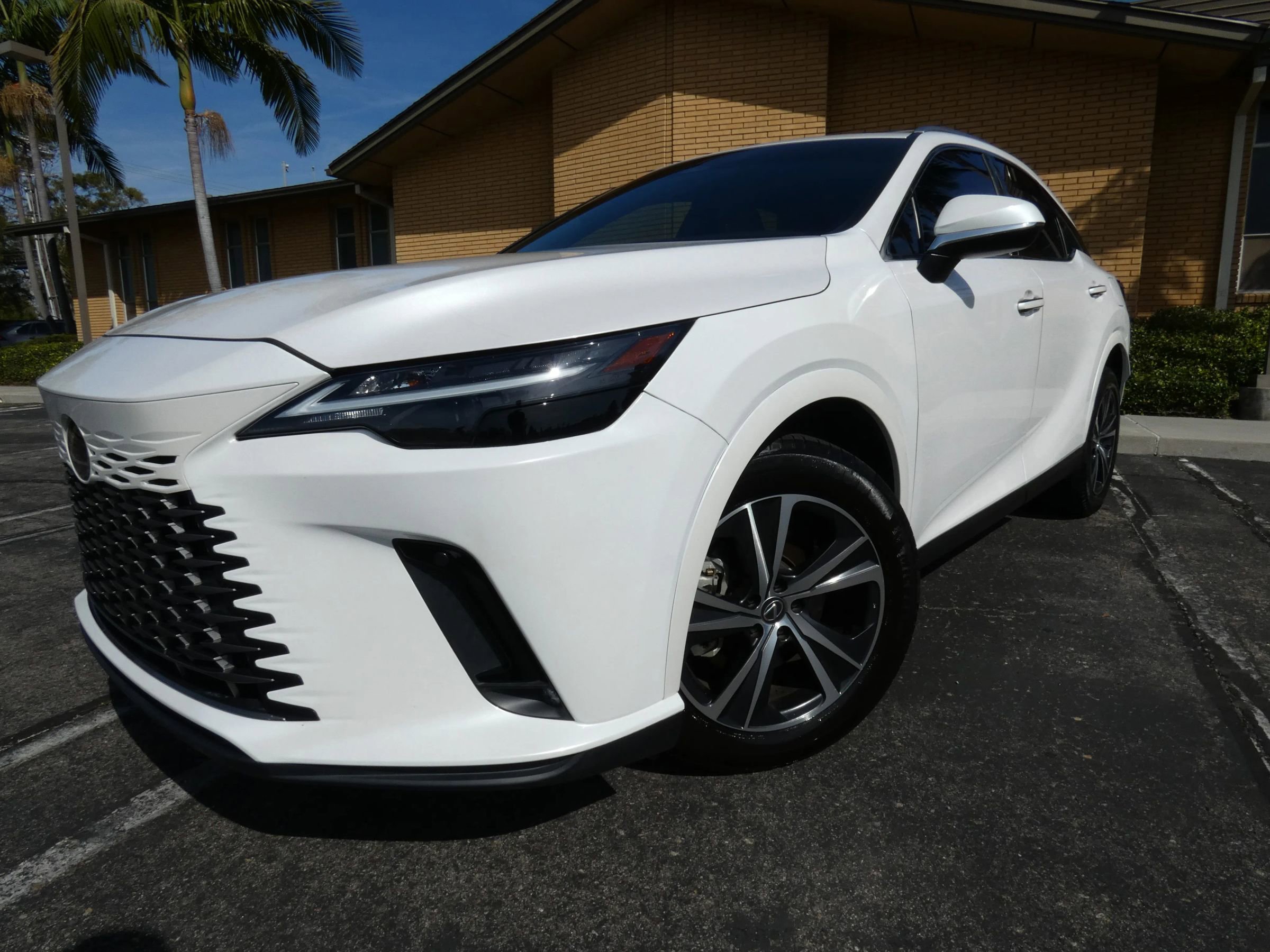 Used 2023 Lexus RX 350 Premium w/ Accessory Package (Z1) image 15