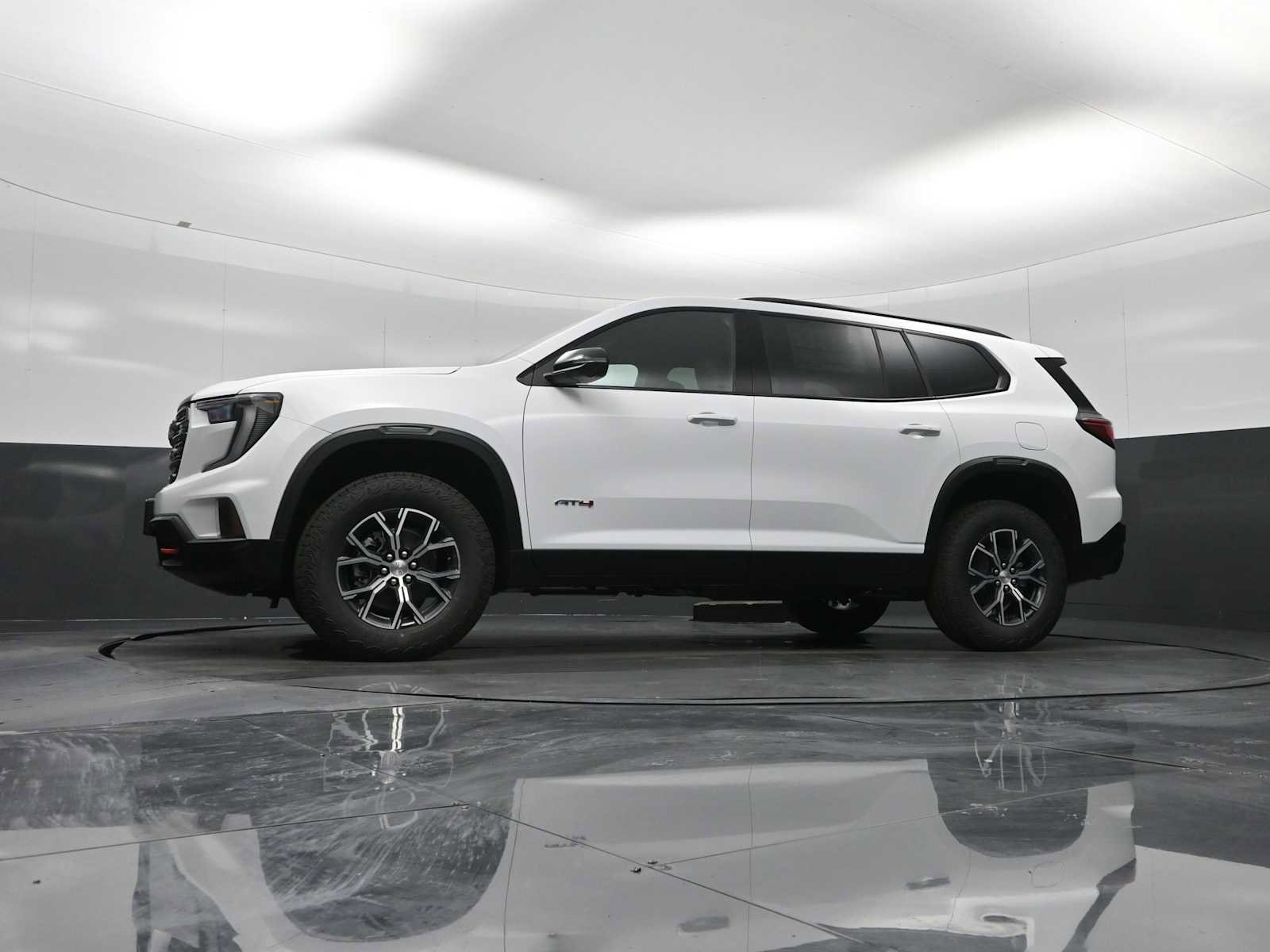 New 2026 GMC Acadia AT4 w/ Luxury Package image 21
