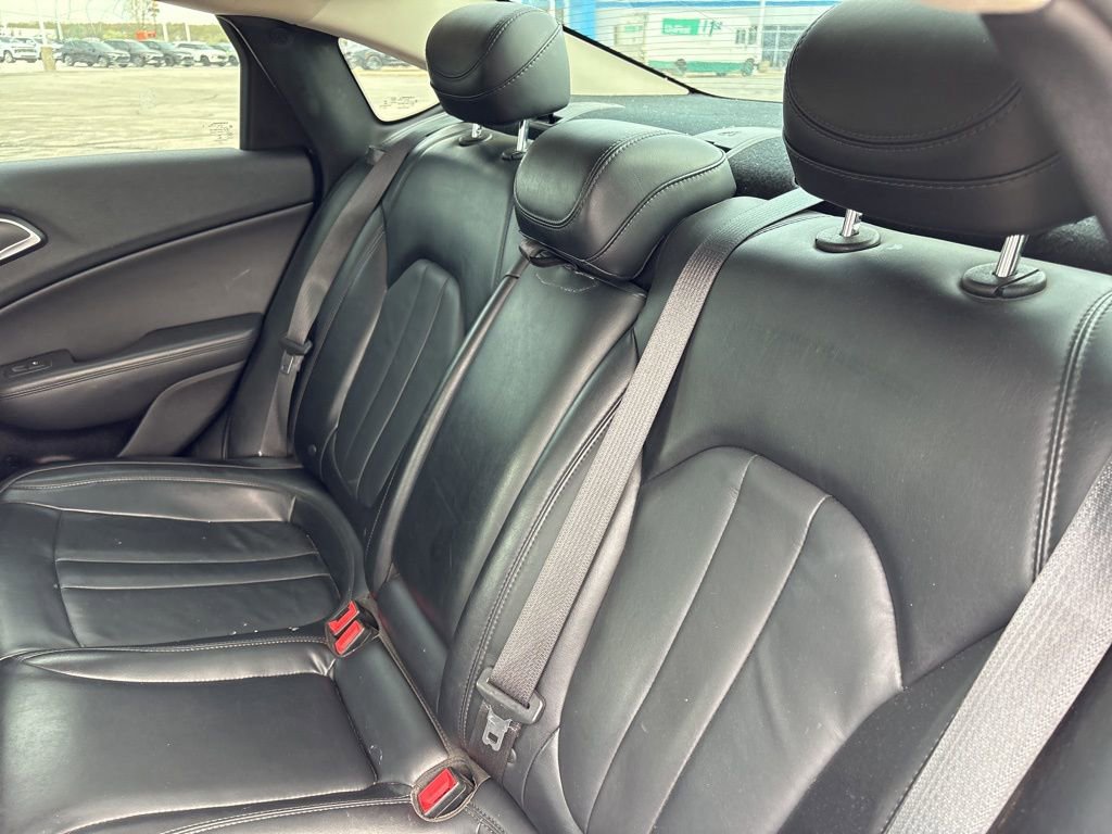 Used 2015 Chrysler 200 C FWD image 16