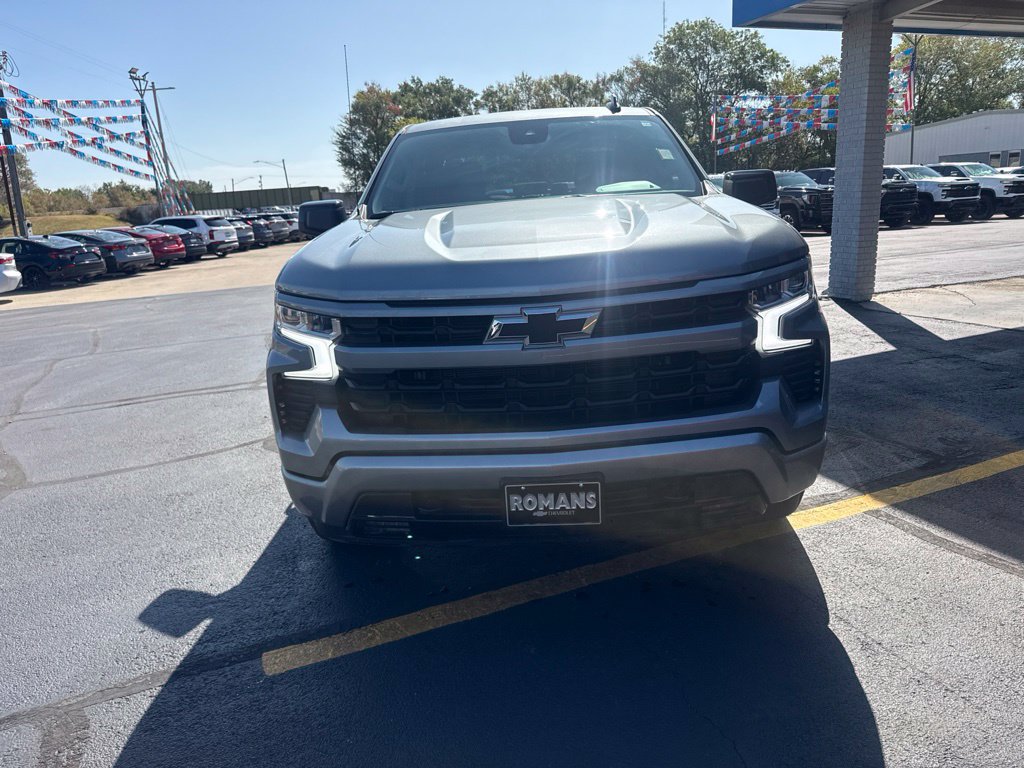 Used 2026 Chevrolet Silverado 1500 RST AWD/4WD image 11
