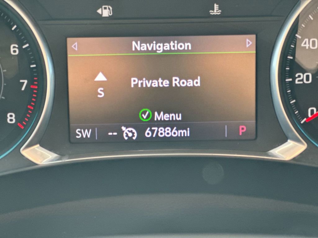 Used 2020 Chevrolet Traverse Premier image 12