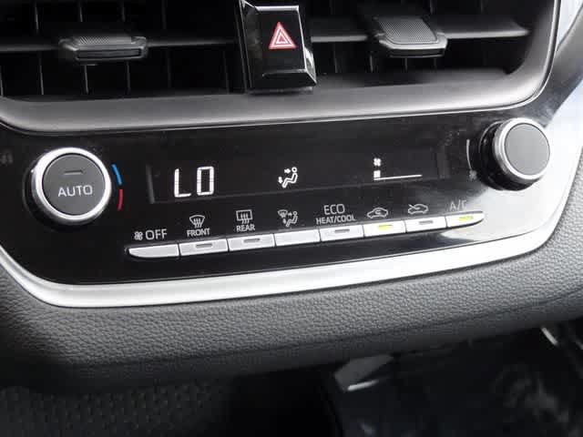 Used 2024 Toyota Corolla LE FWD image 24