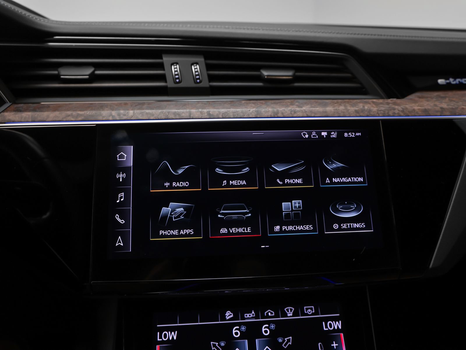 Used 2019 Audi e-tron Prestige AWD/4WD image 43