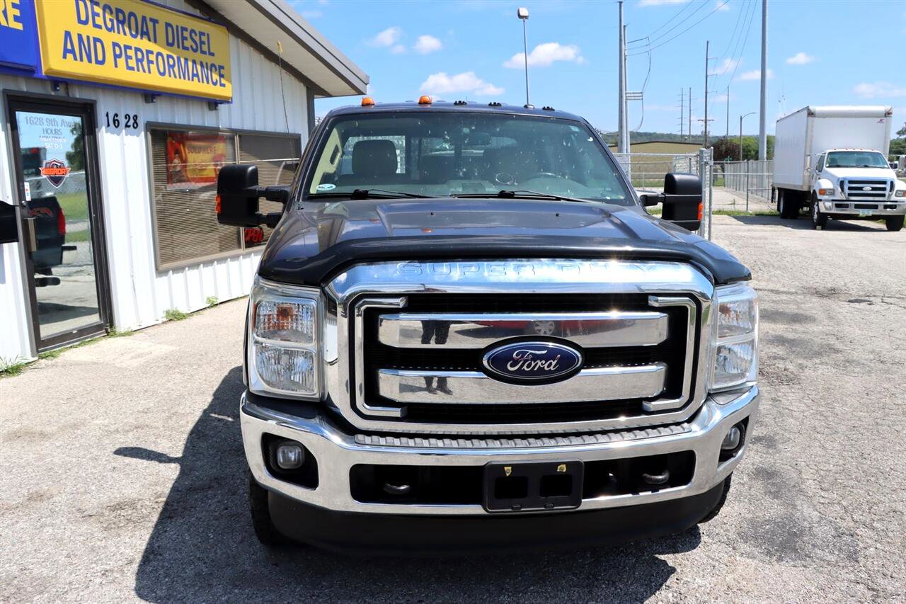 Used 2016 Ford F250 Lariat w/ Lariat Interior Package image 5