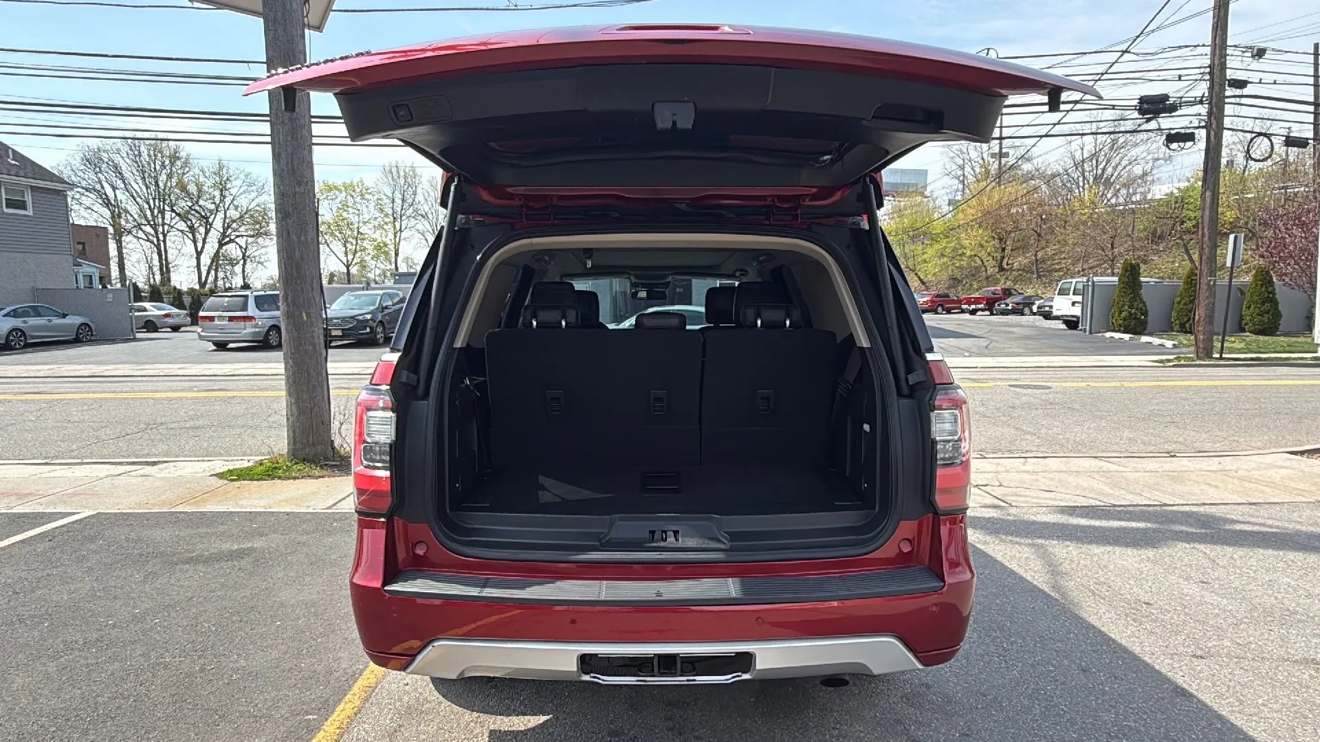 Used 2018 Ford Expedition Platinum image 26