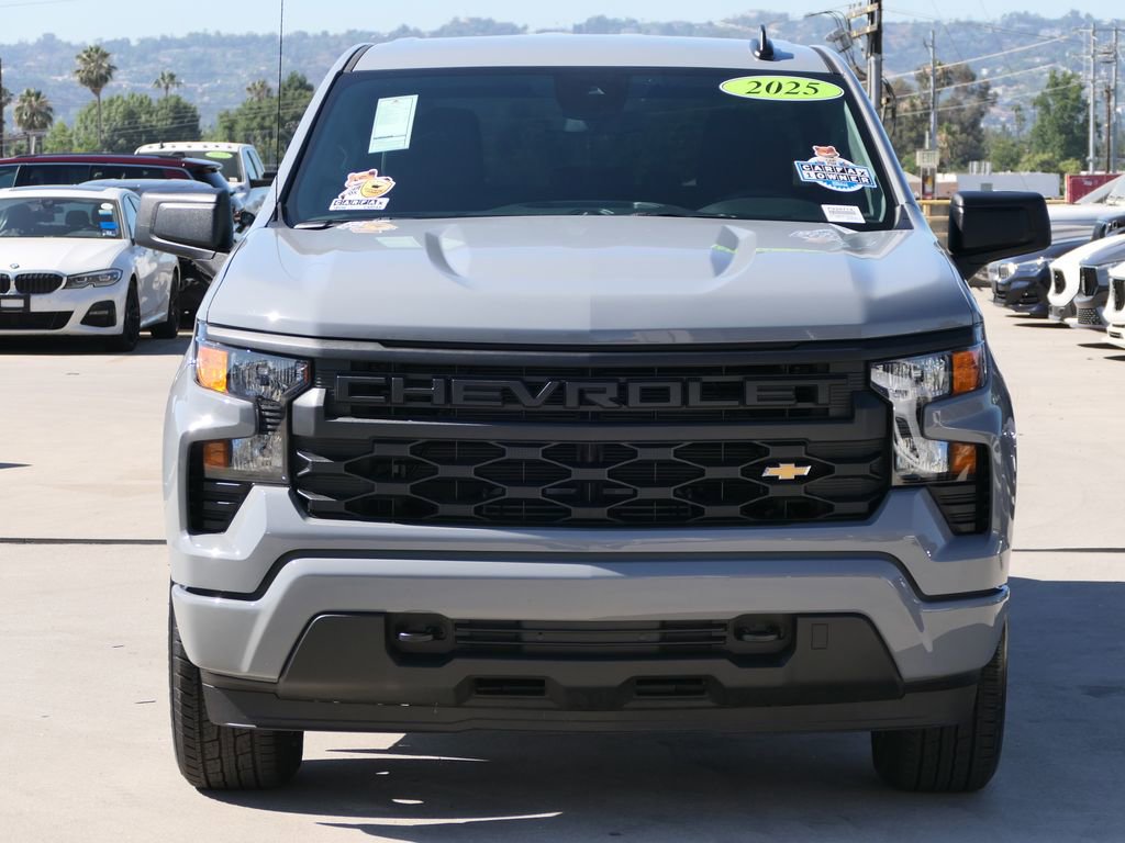 Used 2025 Chevrolet Silverado 1500 Custom image 8