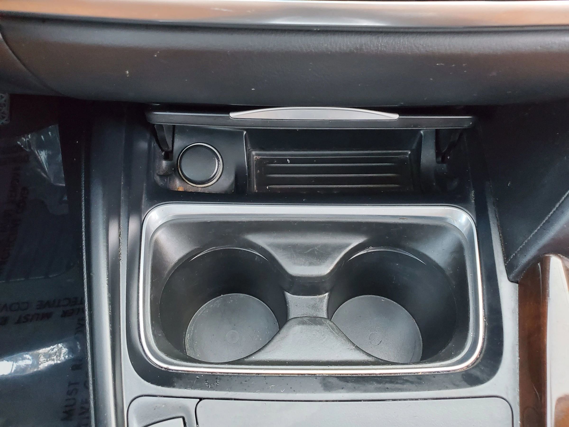 Used 2015 BMW ActiveHybrid 3 w/ Technology Package image 46