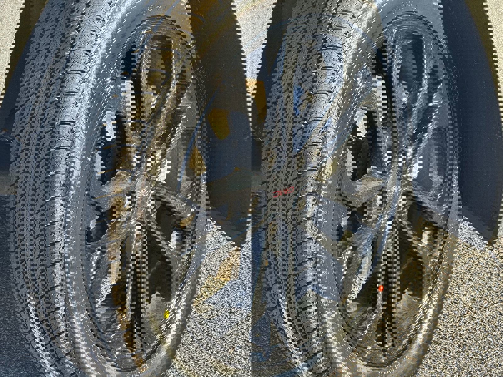 Used 2022 GMC Terrain SLE w/ Driver Convenience Package image 12