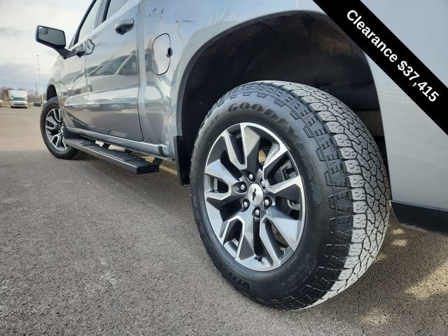 Used 2023 Chevrolet Silverado 1500 RST w/ Protection Package AWD/4WD image 16