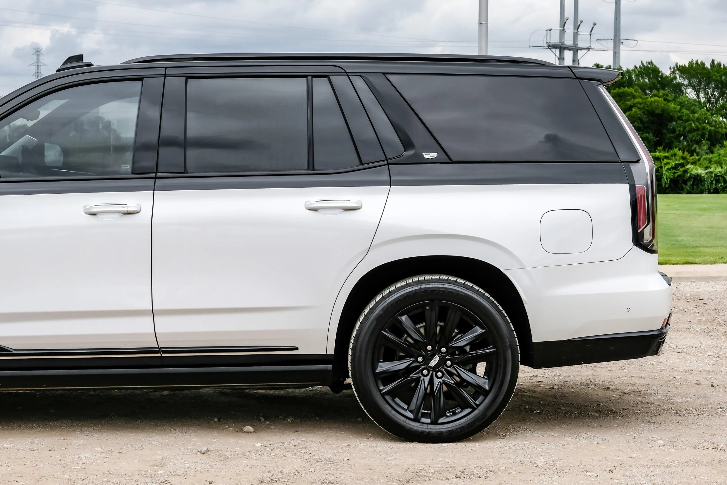 Used 2022 Cadillac Escalade Sport w/ Touring Package AWD/4WD image 15