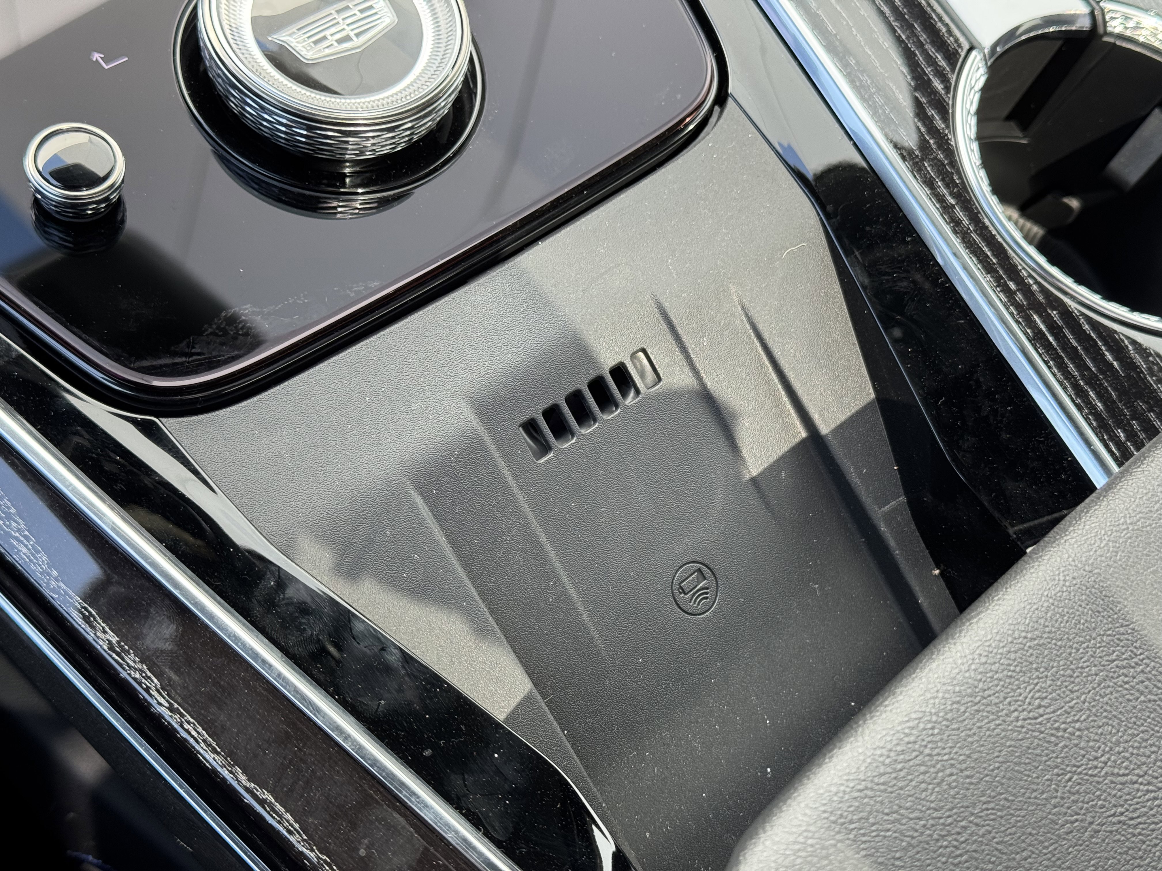 New 2025 Cadillac Escalade IQ Sport 1 w/ Smart Trailering package image 27