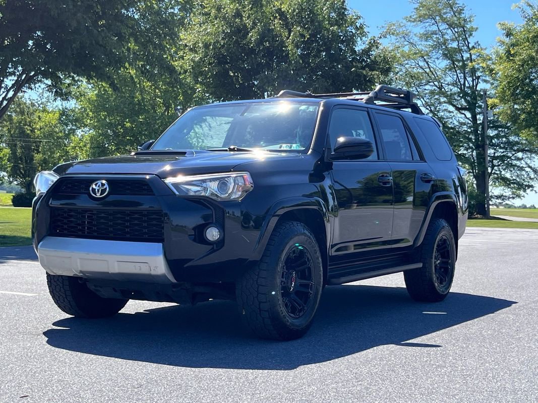 Used 2016 Toyota 4Runner Trail Premium AWD/4WD image 4