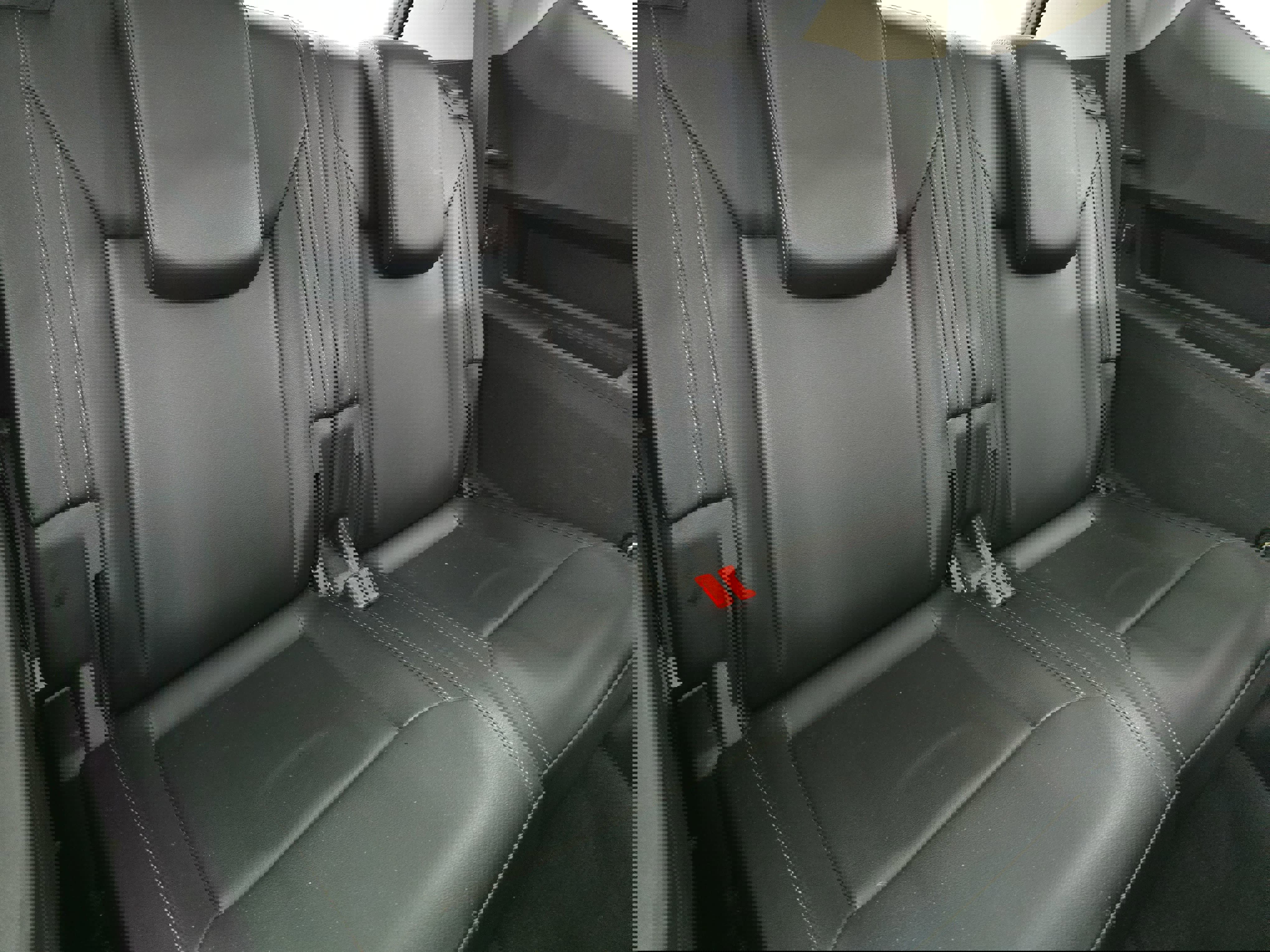 Used 2019 Volkswagen Atlas SE image 12