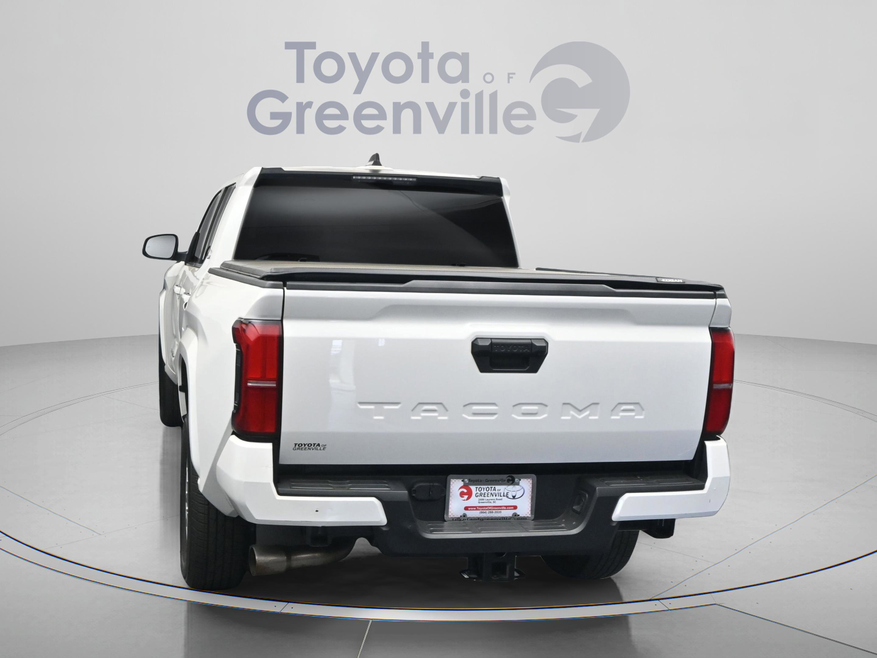 Used 2024 Toyota Tacoma SR5 image 11