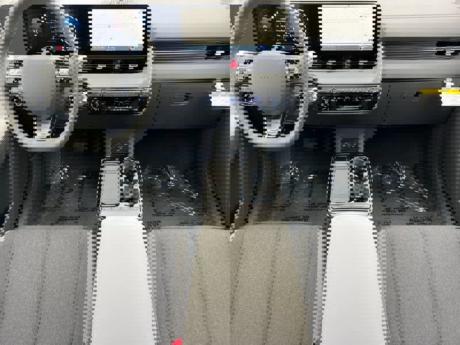 New 2025 Hyundai Ioniq 5 SE image 3