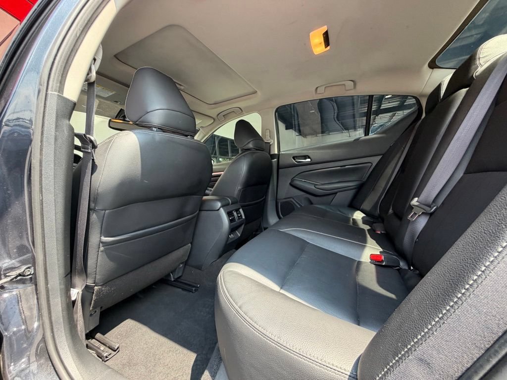 Used 2019 Nissan Altima 2.5 Platinum FWD image 27