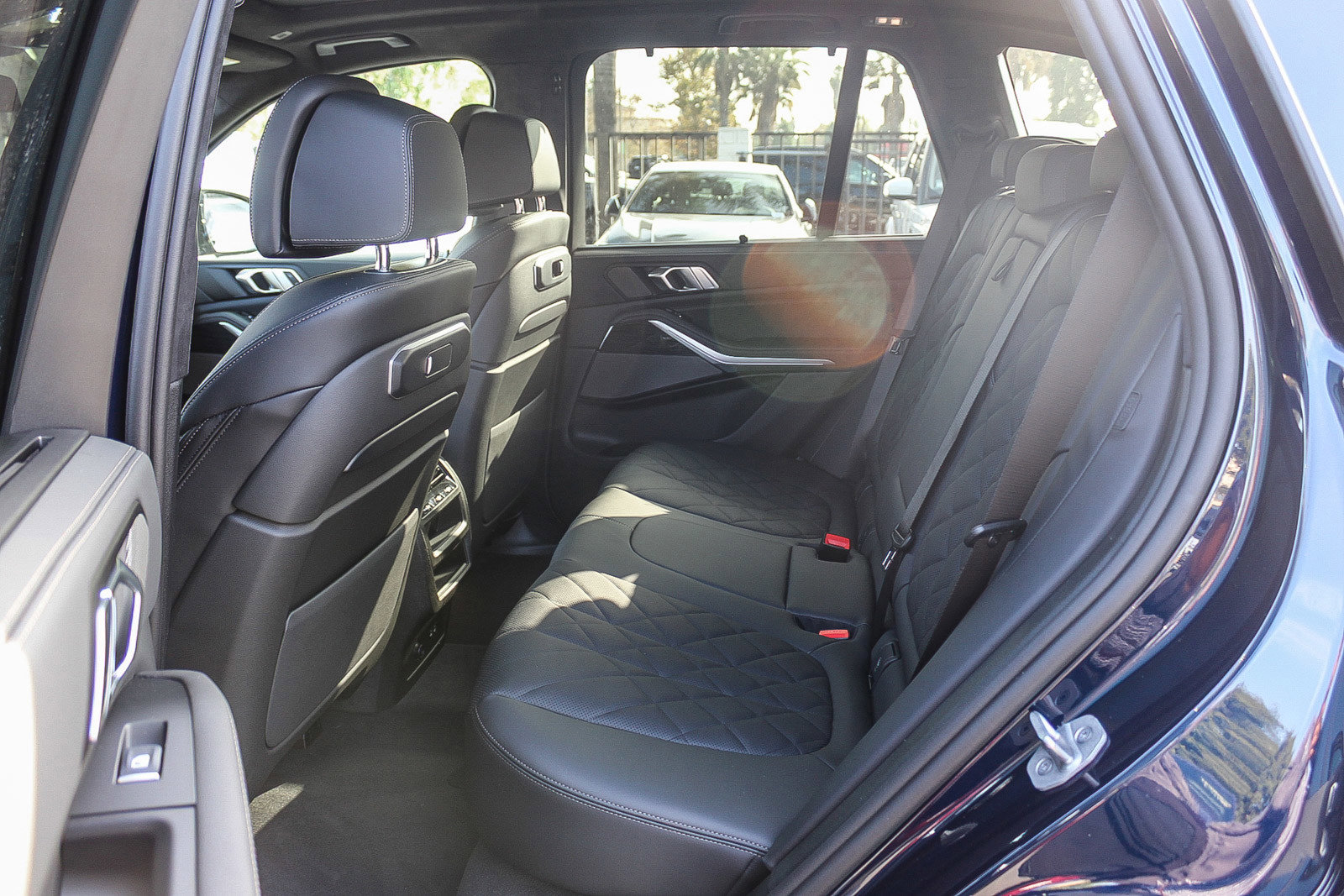 New 2026 BMW X5 M60i image 18