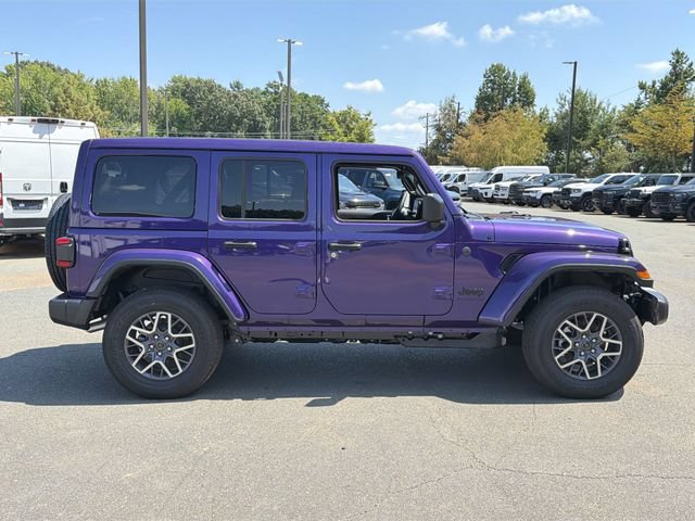 New 2026 Jeep Wrangler Unlimited Sahara AWD/4WD image 13