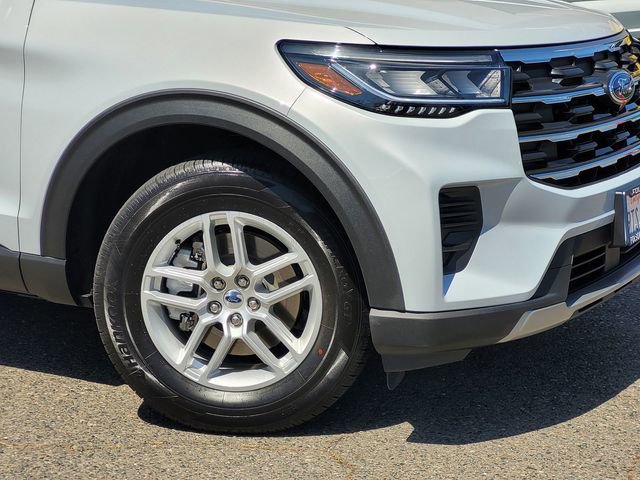 Used 2026 Ford Explorer Active image 6