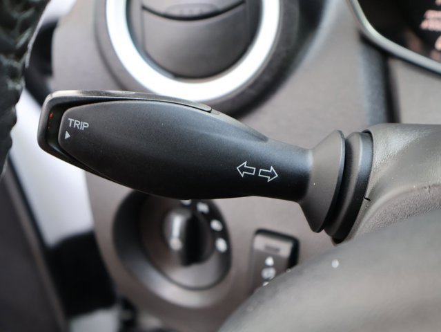 Used 2015 Ford Fiesta SE FWD image 15