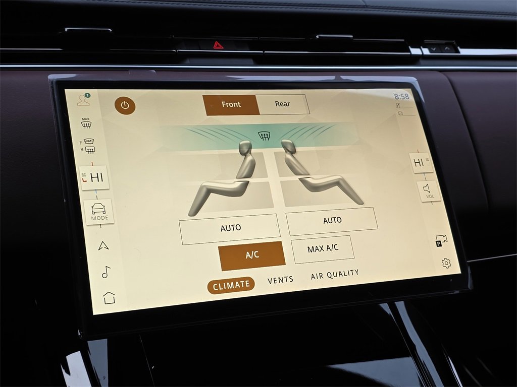 New 2025 Land Rover Range Rover Sport Dynamic SE image 24