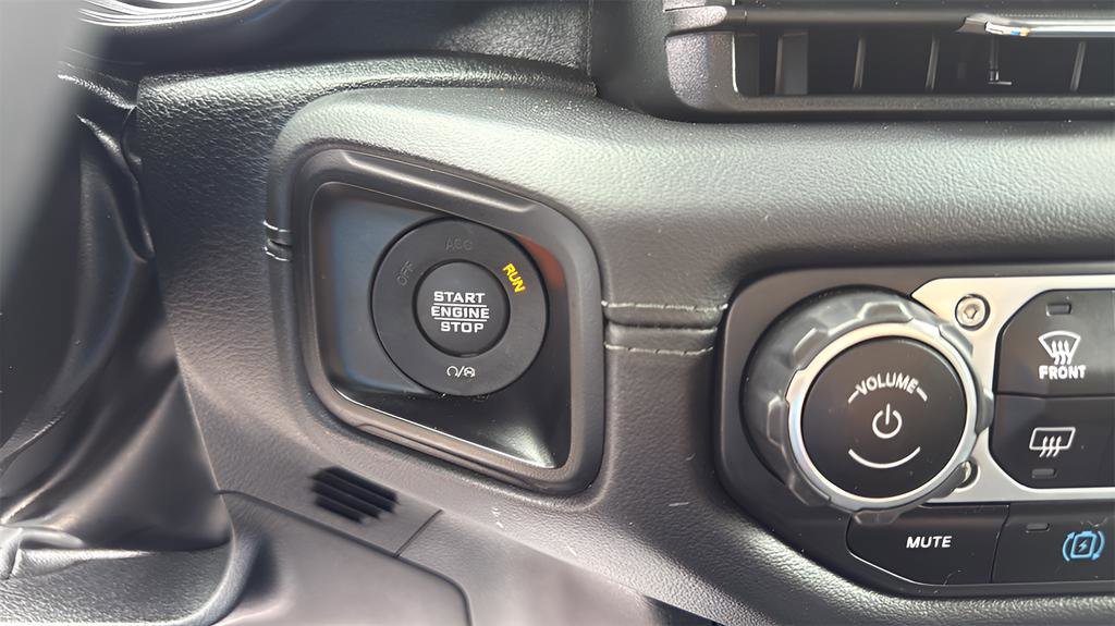 Used 2024 Jeep Wrangler Sahara 4xe image 27