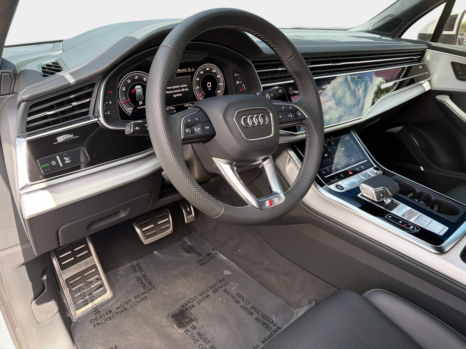 Used 2024 Audi Q7 3.0T Prestige image 39