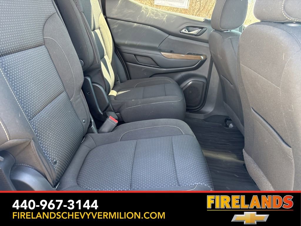 Certified 2023 GMC Acadia SLE w/ Driver Convenience Package image 36