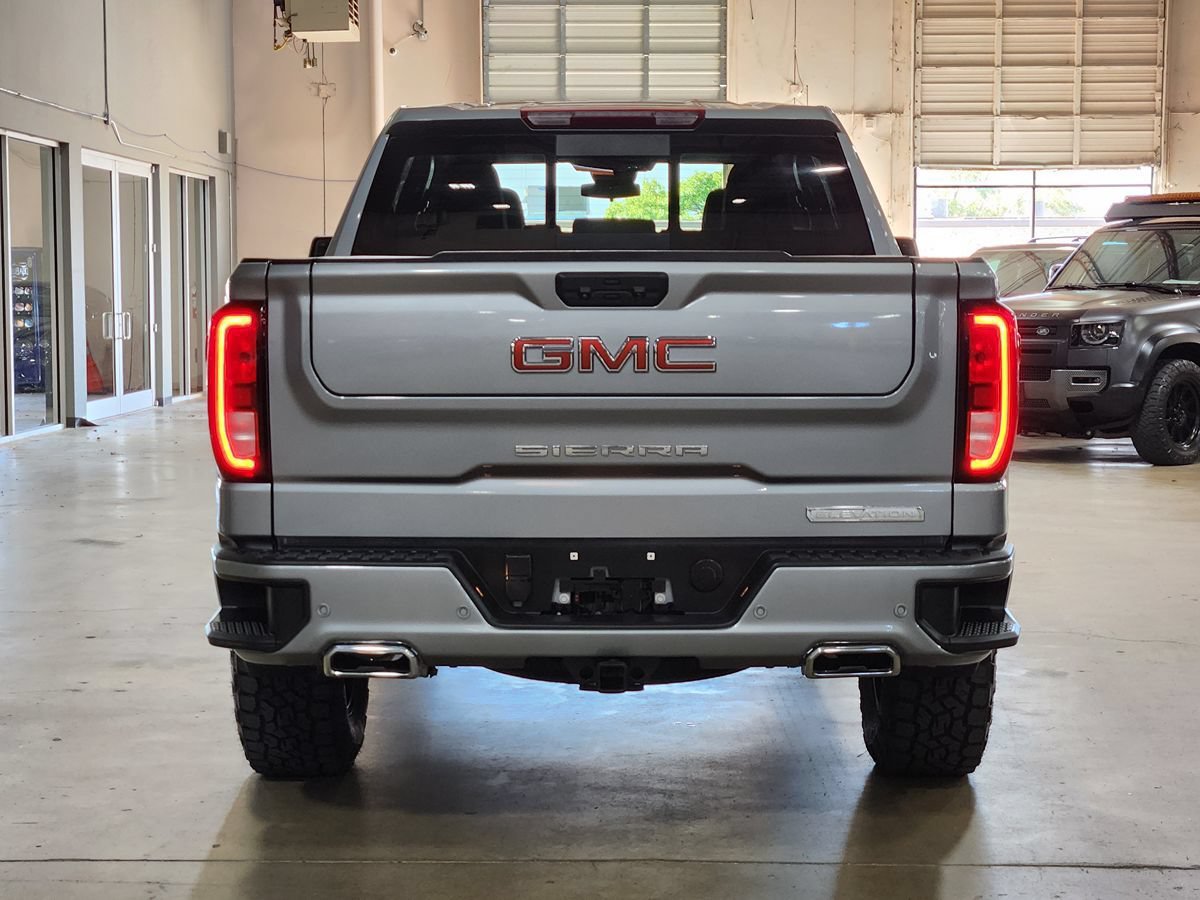 Used 2025 GMC Sierra 1500 Elevation w/ Elevation Premium Package AWD/4WD image 10