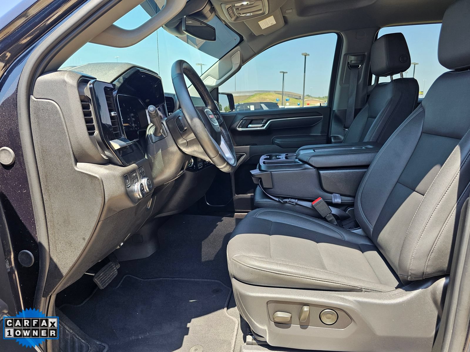 Used 2026 GMC Sierra 1500 SLT AWD/4WD image 16
