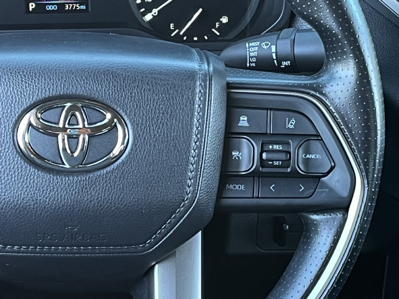 Used 2026 Toyota Tundra SR5 w/ SR5 Convenience Package AWD/4WD image 14