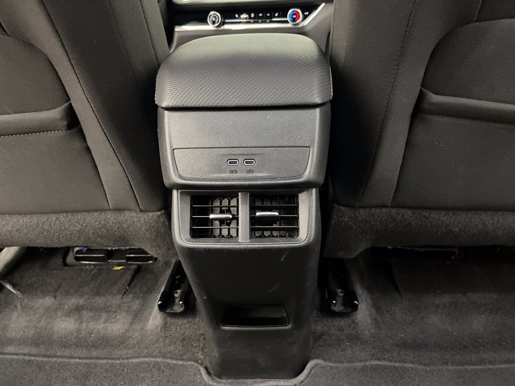 Used 2025 Chevrolet Equinox LT AWD/4WD image 26
