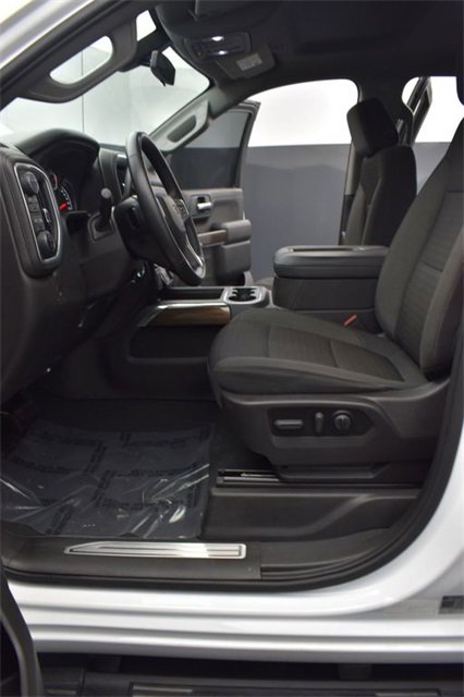 Used 2022 Chevrolet Silverado 1500 LT Trail Boss image 9