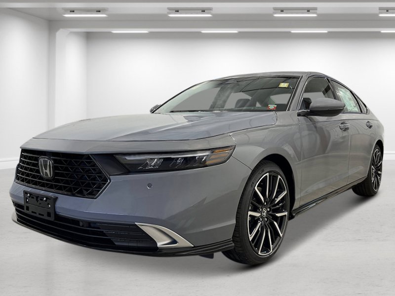 New 2025 Honda Accord Touring image 7