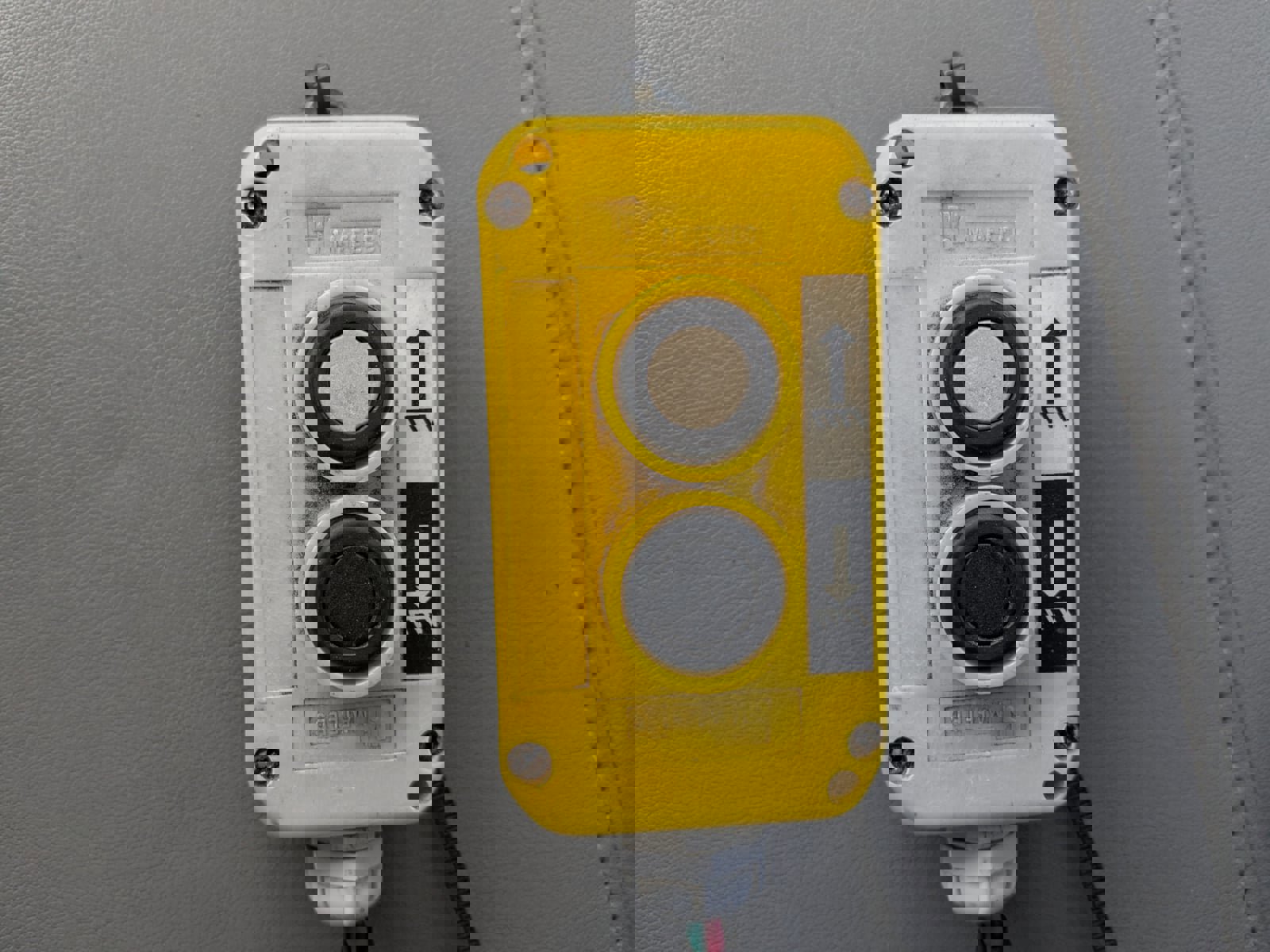 Used 2005 Ford F350 XL image 15