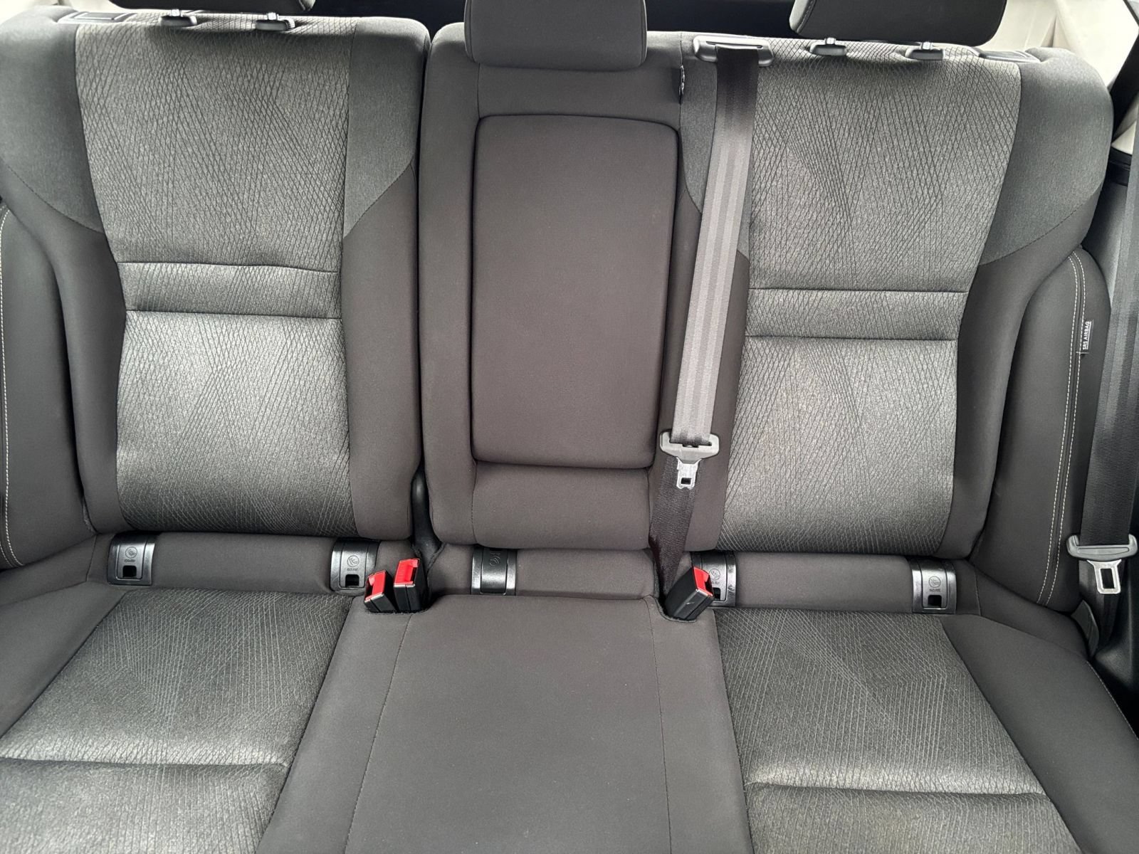 Used 2025 Nissan Rogue SV FWD image 39