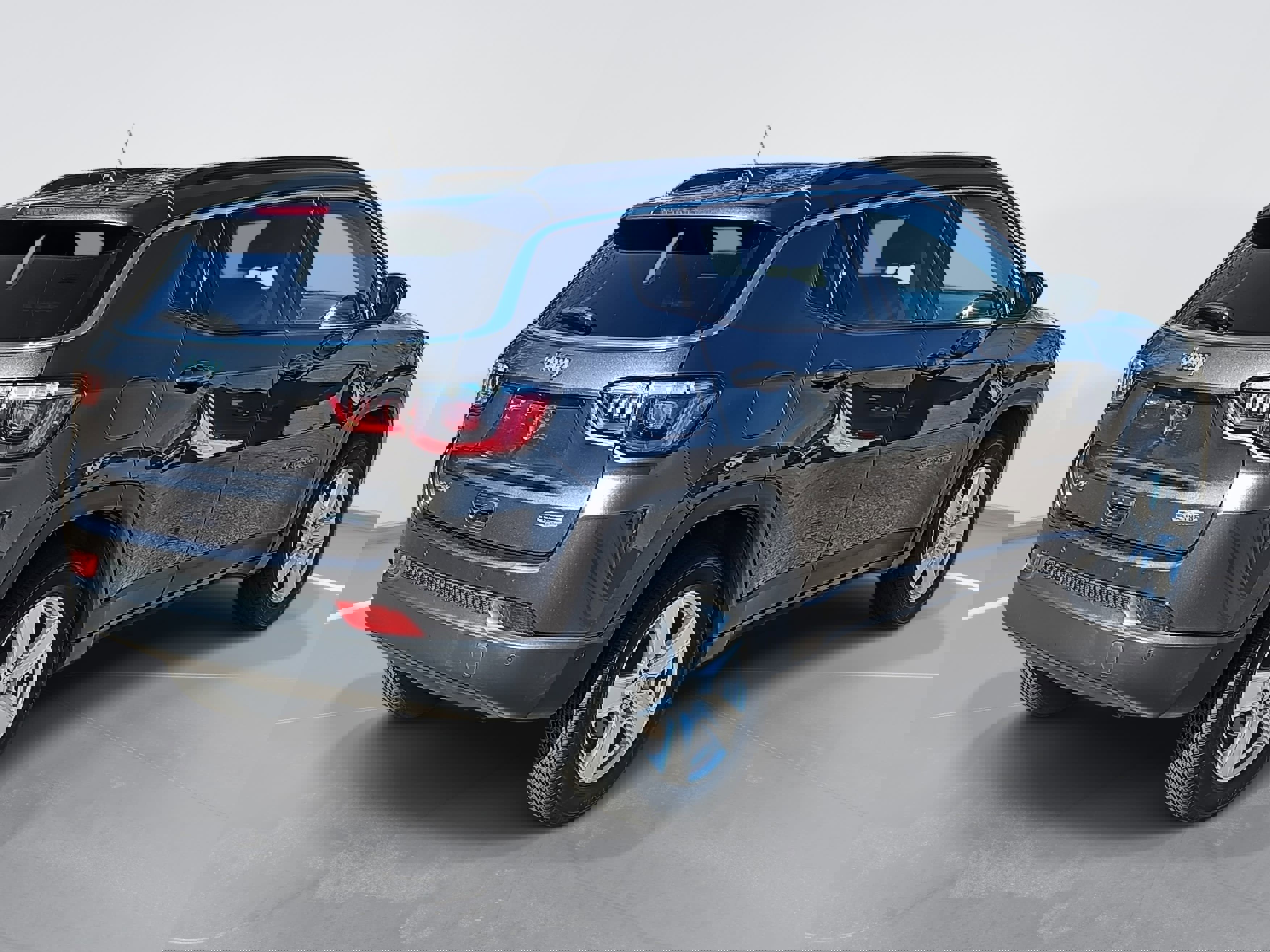 Used 2022 Jeep Compass Latitude w/ Convenience Group image 5