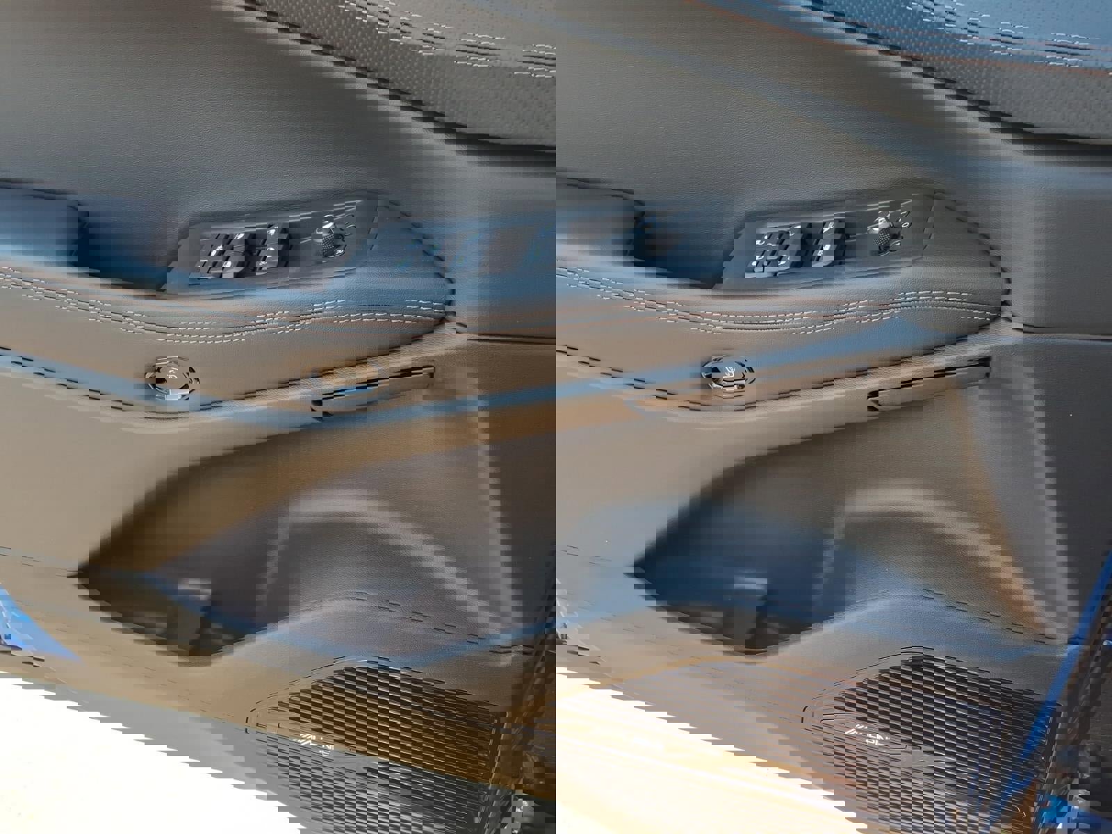 New 2026 Jeep Cherokee Limited image 16