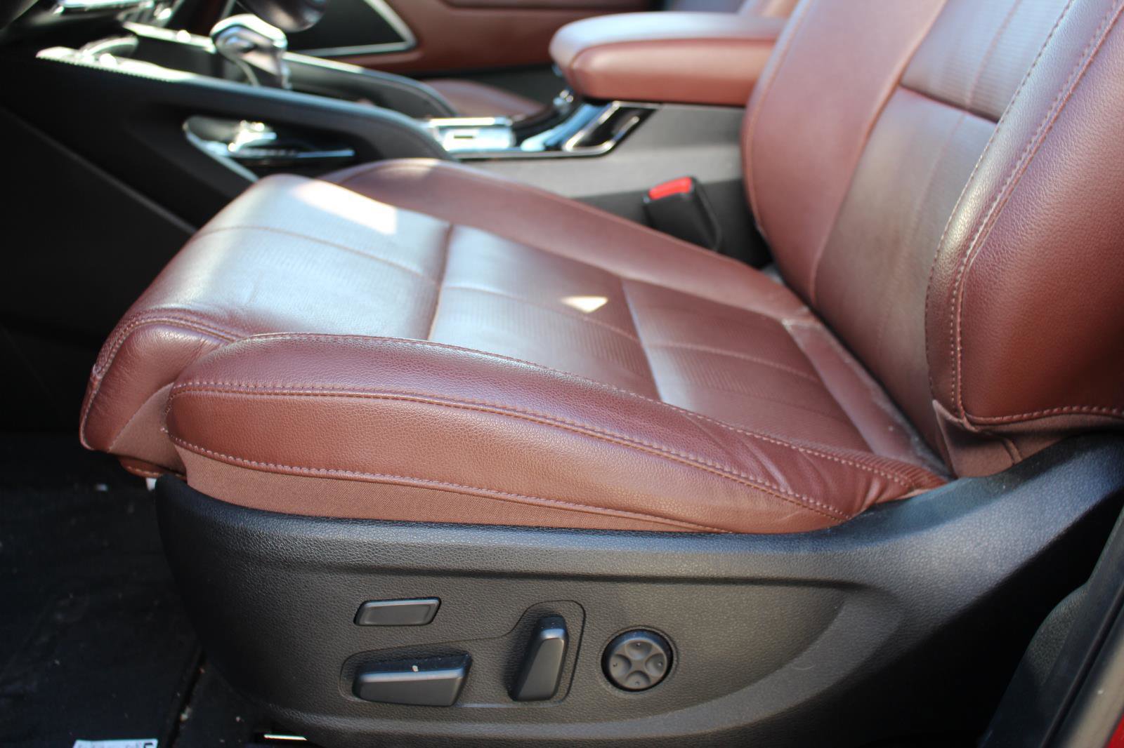 Certified 2023 Kia Telluride SX image 28