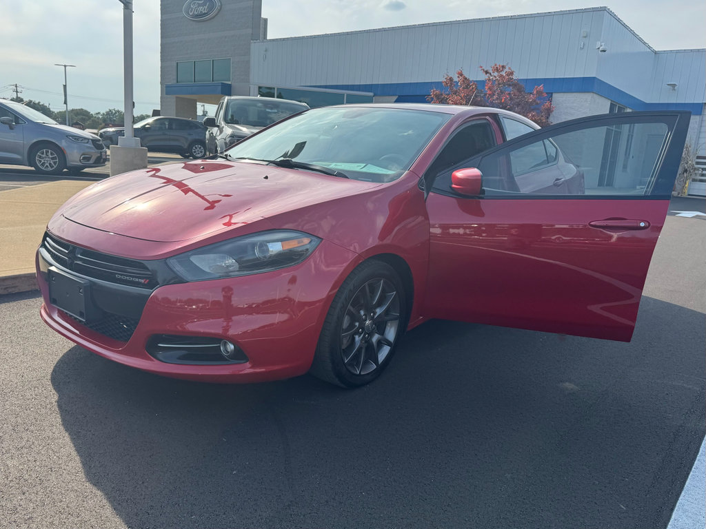 Used 2015 Dodge Dart SXT w/ Sun/Sound Group image 30
