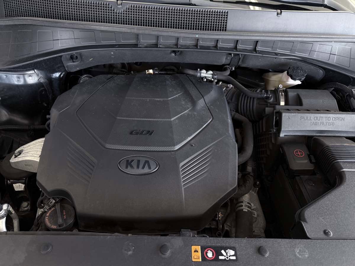 Used 2020 Kia Sorento S image 36
