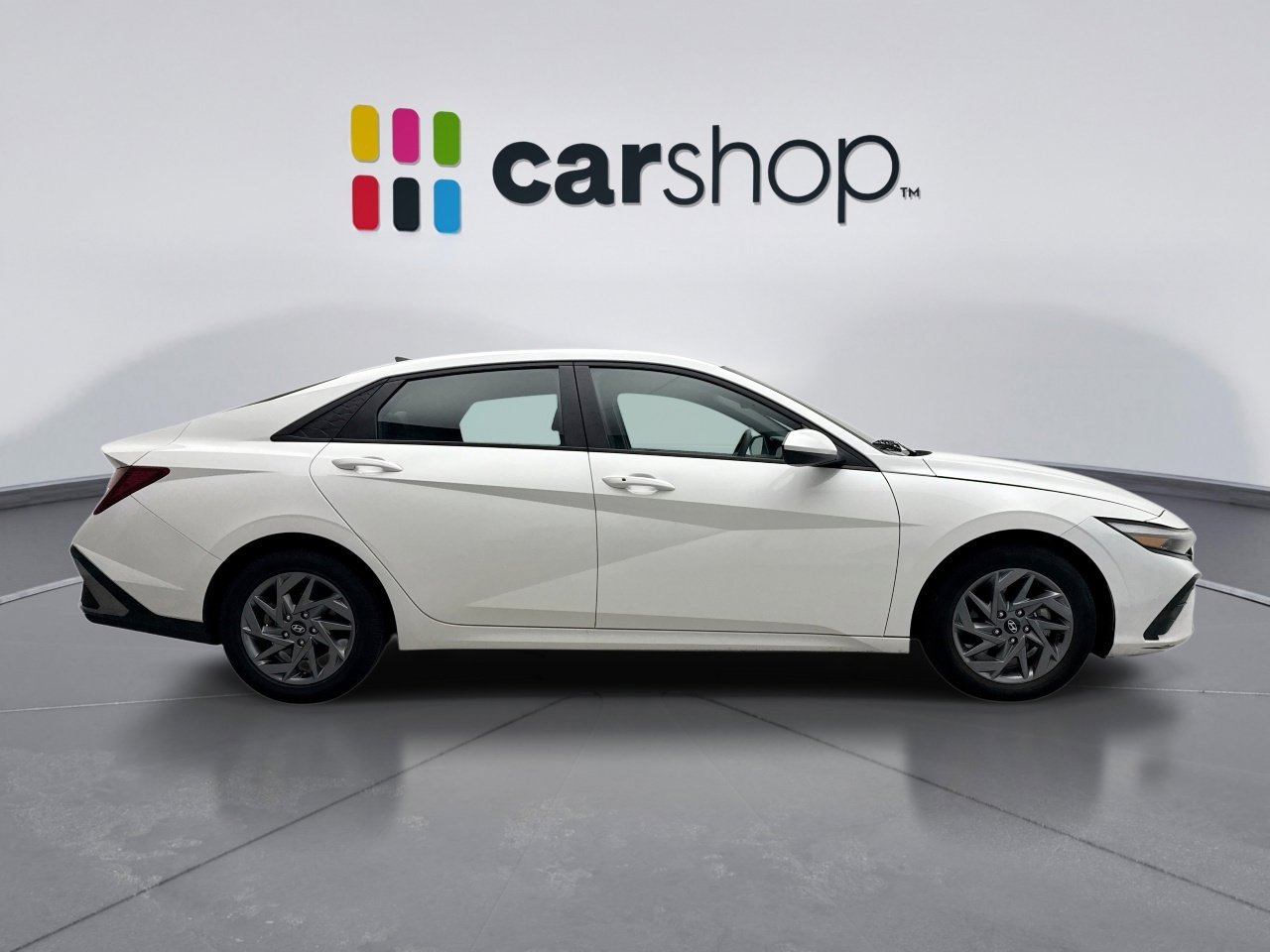 Used 2024 Hyundai Elantra SEL image 6