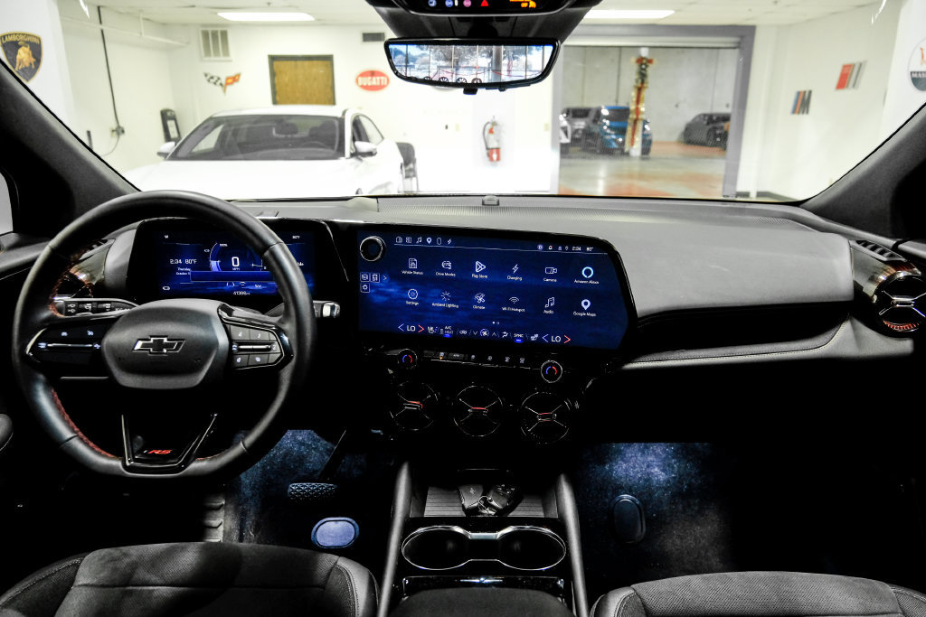 Used 2024 Chevrolet Blazer EV RS RWD image 15